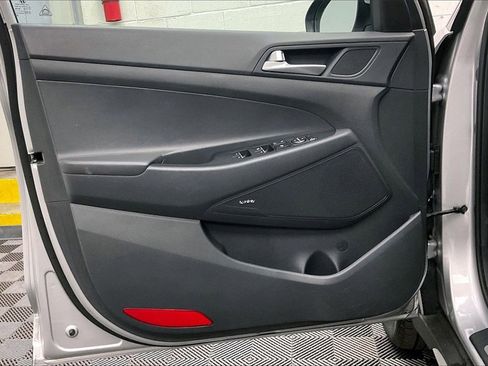 Used 2021 Hyundai Tucson Limited w/ Cargo Package image 23