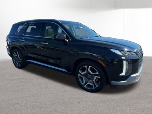Used 2024 Hyundai Palisade SEL AWD/4WD image 2