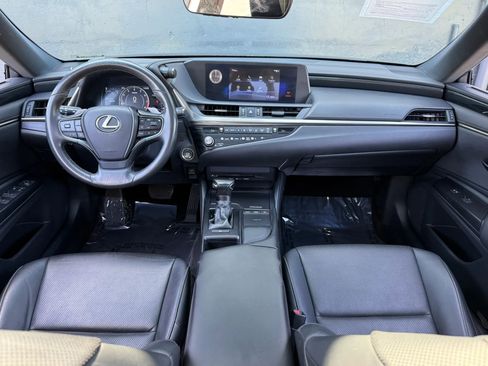Used 2021 Lexus ES 350 w/ Accessory Package image 15