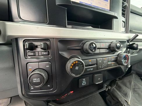 Used 2025 Ford F350 XLT w/ Snow Plow Prep Package AWD/4WD image 11