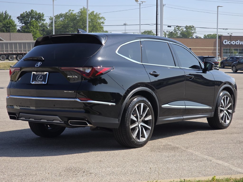 Used 2025 Acura MDX w/ Technology Package AWD/4WD image 10