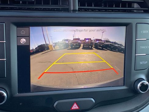 Used 2025 Kia Soul LX w/ LX Technology Package image 22