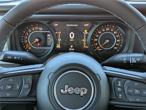 New 2025 Jeep Gladiator Sport image 27