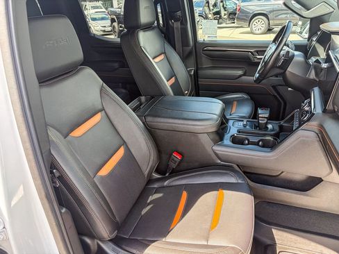 Used 2023 GMC Sierra 1500 AT4 w/ Technology Package image 43