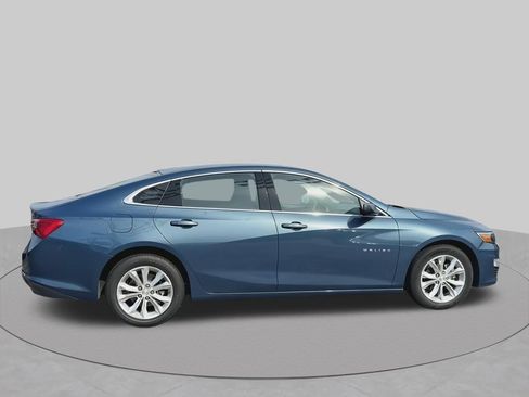 Used 2025 Chevrolet Malibu LT FWD image 12