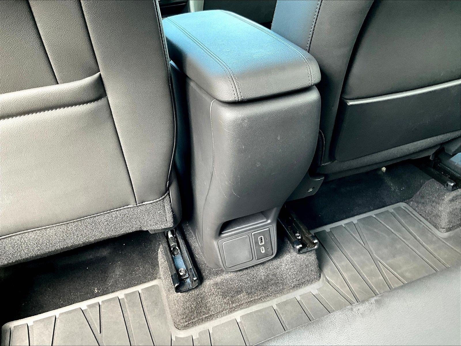 Used 2024 Buick Encore GX Preferred w/ Comfort Package FWD image 10