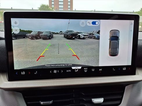 New 2026 Ford Explorer Active image 9