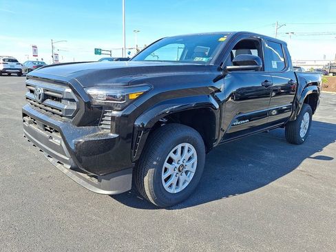 New 2026 Toyota Tacoma SR5 AWD/4WD image 3
