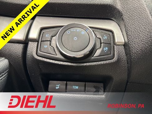 Used 2017 Ford Explorer XLT w/ Equipment Group 201A image 23