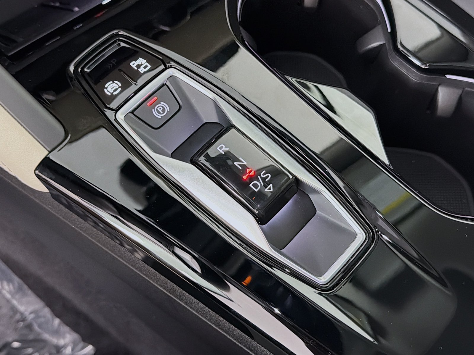 New 2026 Audi Q5 Premium Plus AWD/4WD image 16