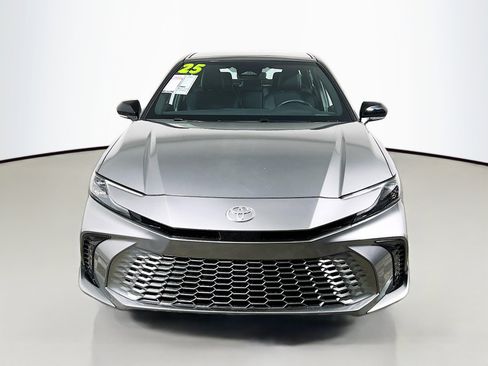 Used 2025 Toyota Camry XSE image 11