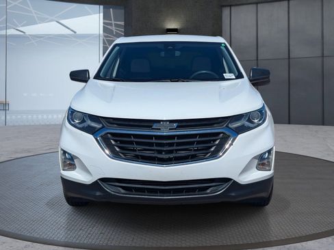 Used 2020 Chevrolet Equinox LS image 9