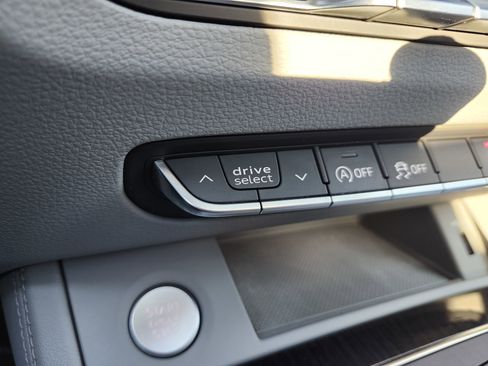 Used 2019 Audi Q5 2.0T Premium Plus w/ Premium Plus Package image 9