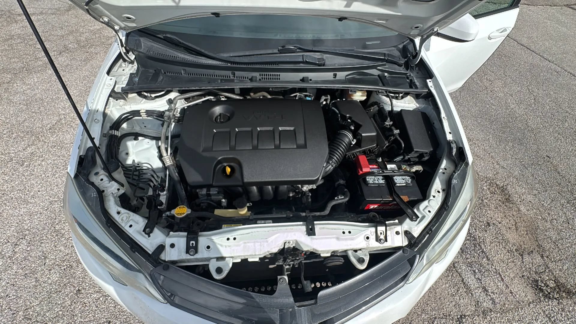 Used 2015 Toyota Corolla LE FWD image 20