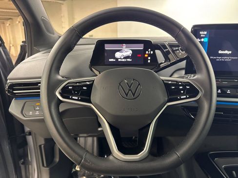 Used 2023 Volkswagen ID.4 Pro AWD/4WD image 23