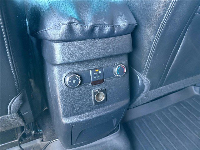 Used 2016 Ford Explorer XLT w/ Equipment Group 202A FWD image 19