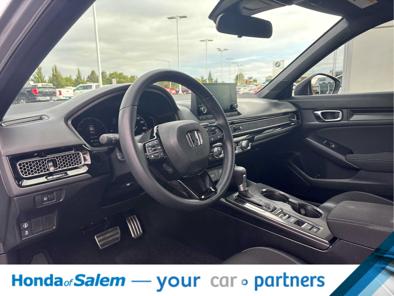 Used 2024 Honda Civic Sport image 2