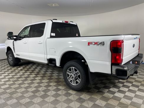 New 2026 Ford F250 Lariat w/ Lariat Ultimate Package image 5