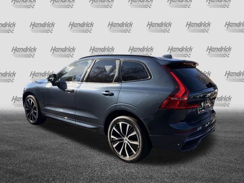Certified 2025 Volvo XC60 B5 Plus image 8