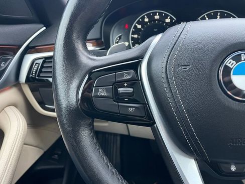 Used 2019 BMW 540i xDrive w/ Convenience Package image 18