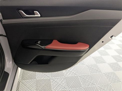 Used 2021 Kia K5 GT-Line image 31