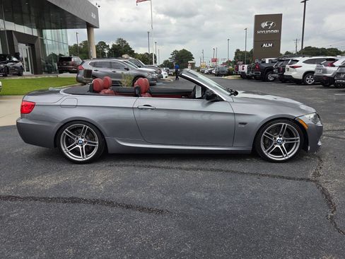 Used 2013 BMW 335is Convertible RWD image 13