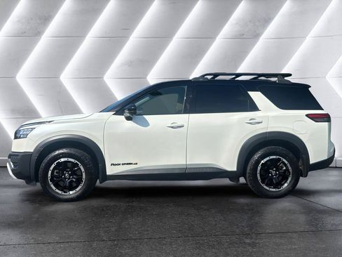 Used 2024 Nissan Pathfinder Rock Creek AWD/4WD image 4