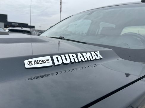 Used 2019 GMC Sierra 2500 SLE w/ Suspension Package, Off-Road image 10