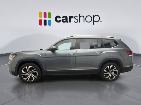 Used 2023 Volkswagen Atlas SEL AWD/4WD image 2