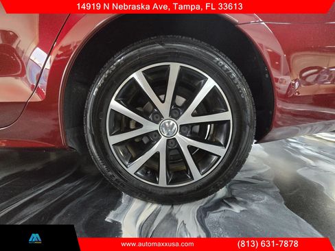 Used 2016 Volkswagen Jetta SE FWD image 31