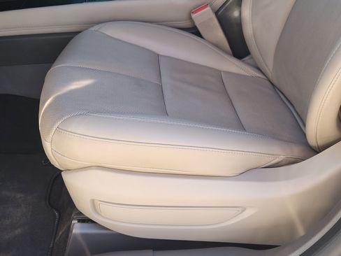 Used 2021 Lincoln Corsair AWD w/ Premium Package image 26