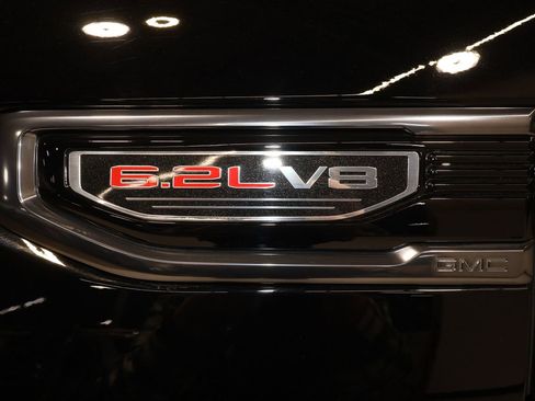 Certified 2024 GMC Sierra 1500 AT4 w/ Technology Package image 38