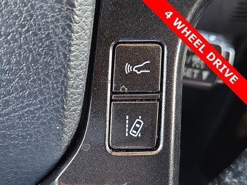 Used 2024 Toyota 4Runner TRD Off-Road Premium w/ Moonroof Package AWD/4WD image 22