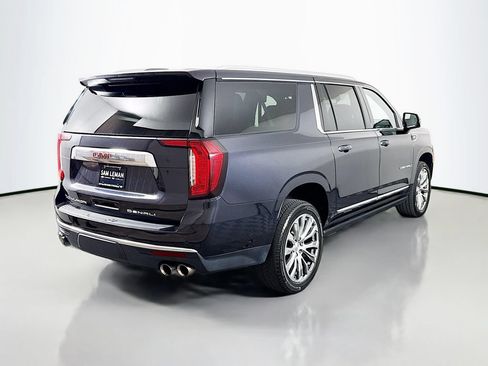 Used 2023 GMC Yukon XL Denali AWD/4WD image 7