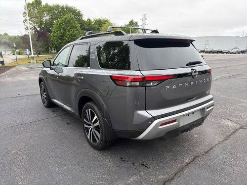 Certified 2024 Nissan Pathfinder Platinum w/ Cargo Package AWD/4WD image 3
