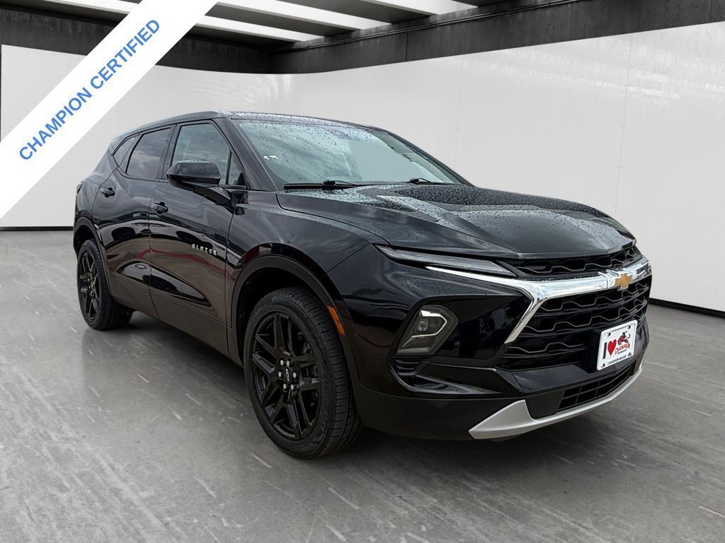 Used 2023 Chevrolet Blazer LT w/ Driver Confidence Package FWD image 7
