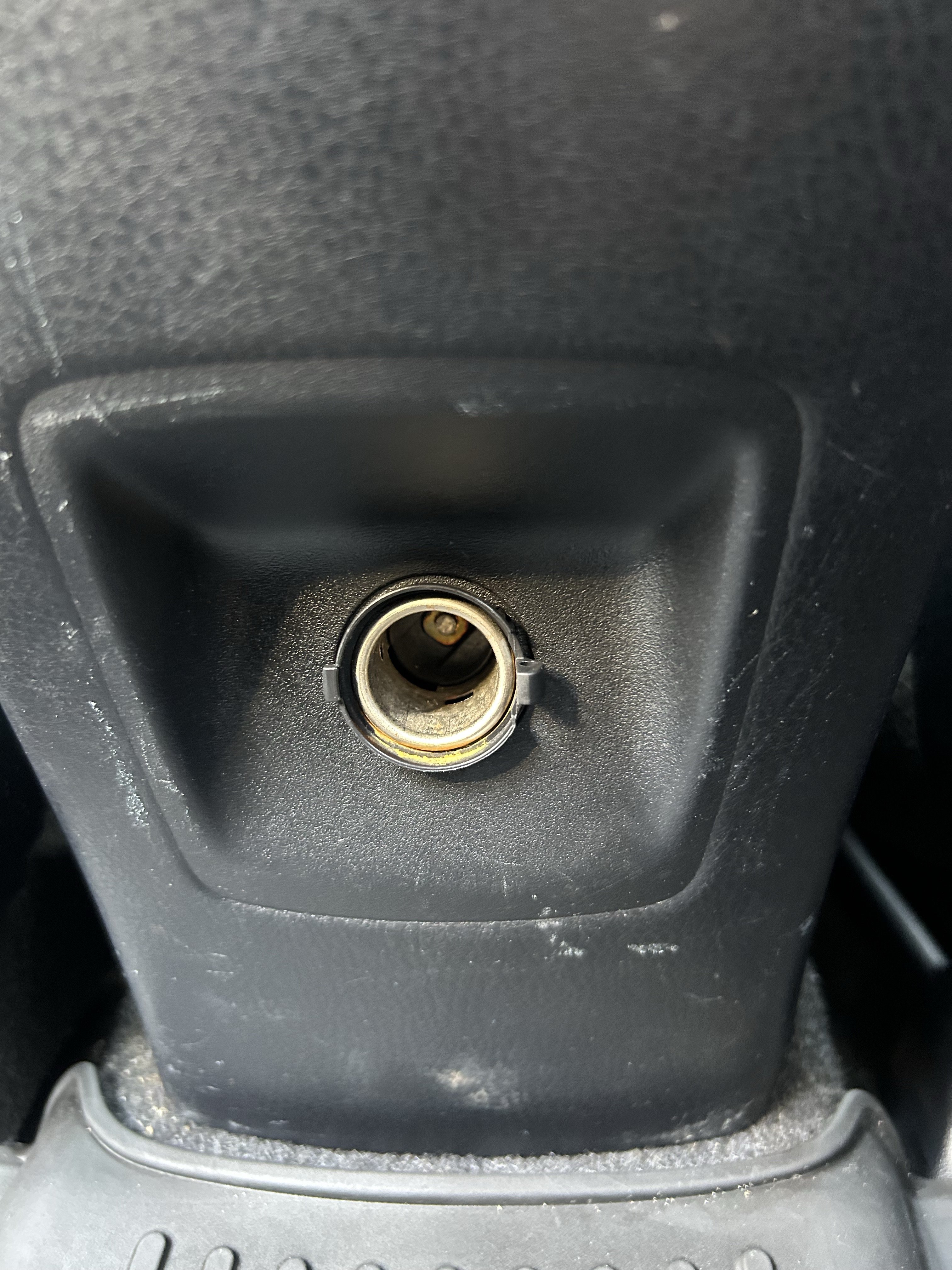 Used 2018 Toyota RAV4 XLE AWD/4WD image 20