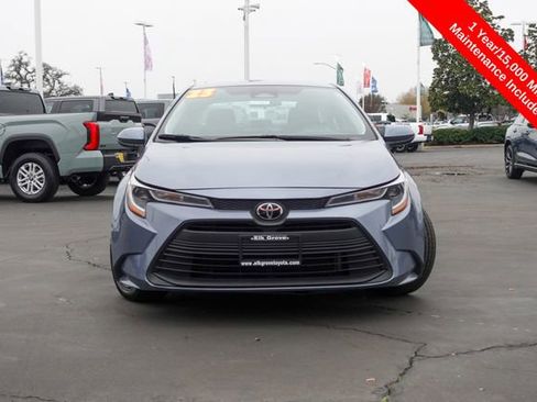 Certified 2023 Toyota Corolla LE image 3