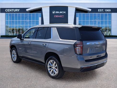 Used 2021 Chevrolet Tahoe Premier w/ Premium Package RWD image 5