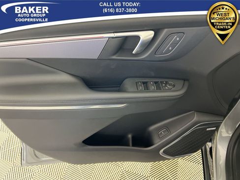 Certified 2025 Buick Enclave Sport Touring image 22