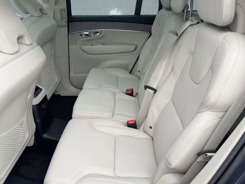 New 2026 Volvo XC90 T8 Ultra w/ Protection Package Premier AWD/4WD image 14