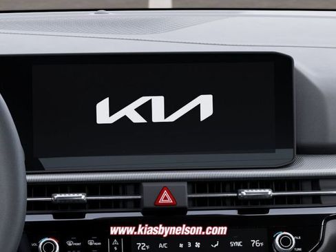 New 2026 Kia Sportage EX AWD/4WD image 19