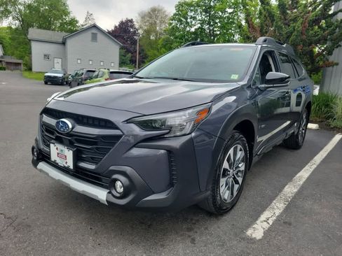 Certified 2023 Subaru Outback Limited AWD/4WD image 8