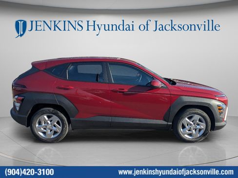 New 2026 Hyundai Kona SE FWD image 2
