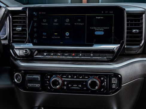 Used 2024 Chevrolet Silverado 2500 LTZ w/ LTZ Convenience Package image 23