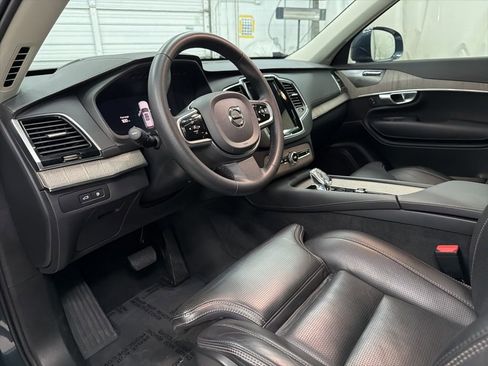 Used 2024 Volvo XC90 T8 Ultimate image 12