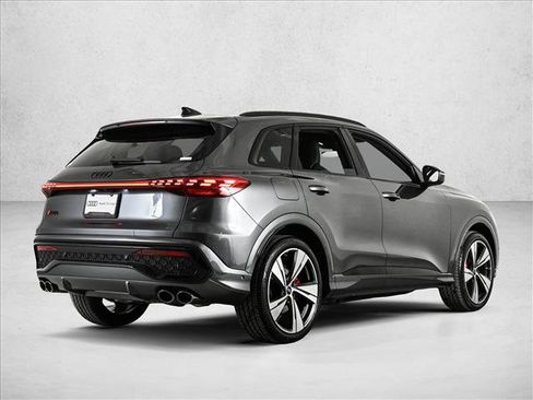 New 2025 Audi SQ5 Premium Plus image 5