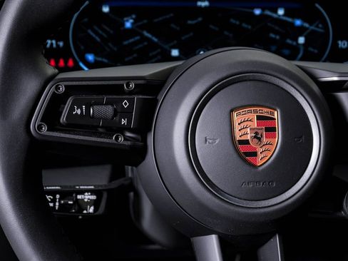 New 2026 Porsche Taycan 4S AWD/4WD image 20