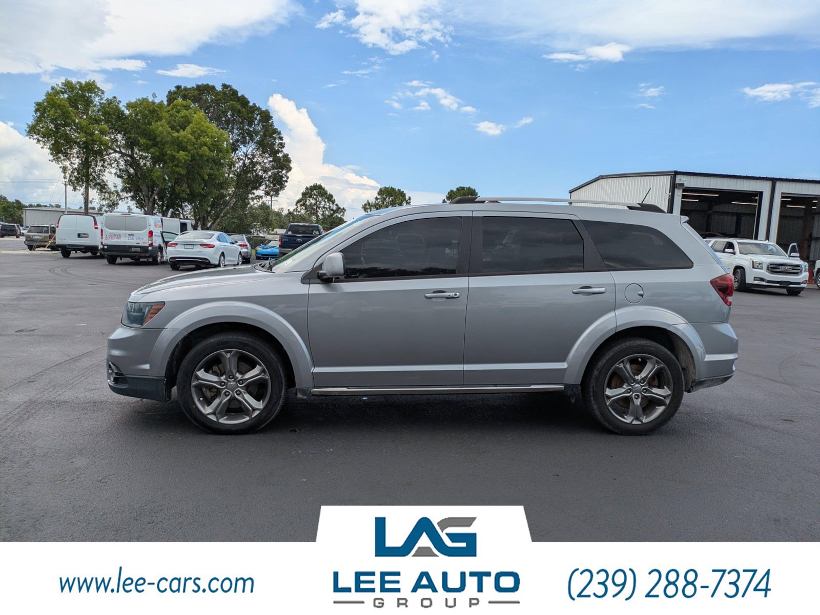 Used 2017 Dodge Journey Crossroad FWD image 6