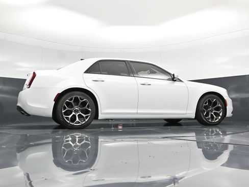 Used 2015 Chrysler 300 S w/ 300S Premium Group RWD image 46